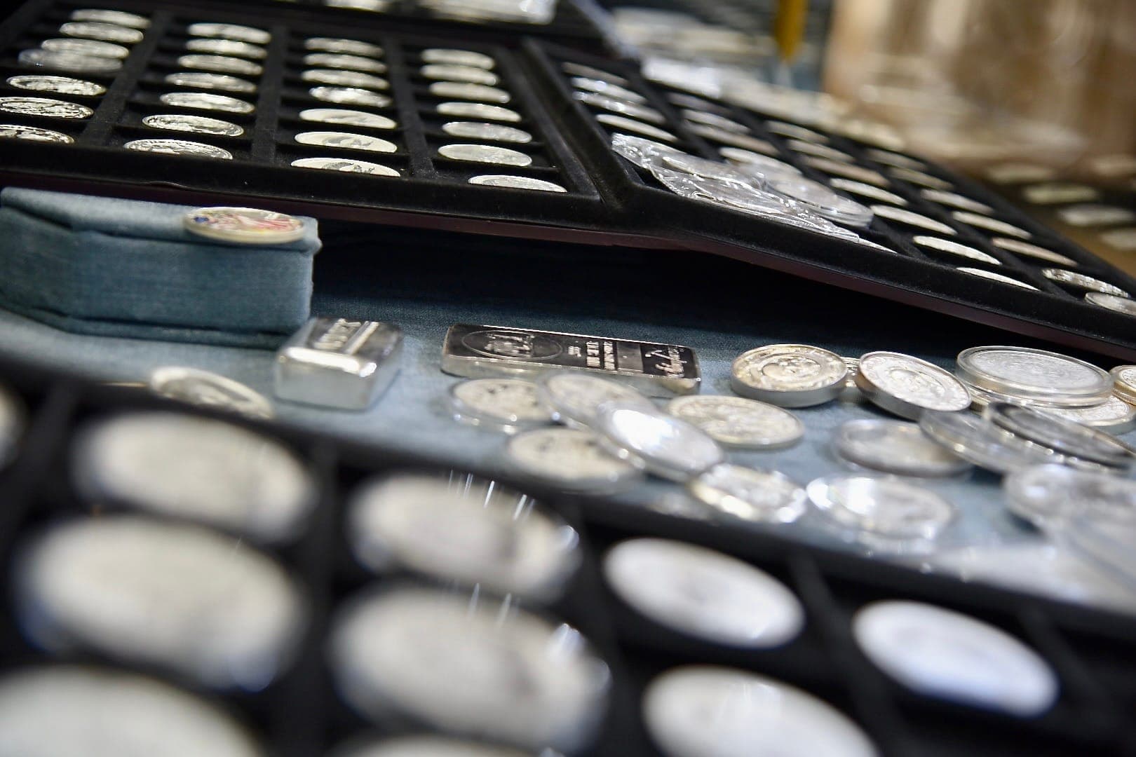 How to Buy Gold & Silver Coins Online Safely (and at the Best Prices)